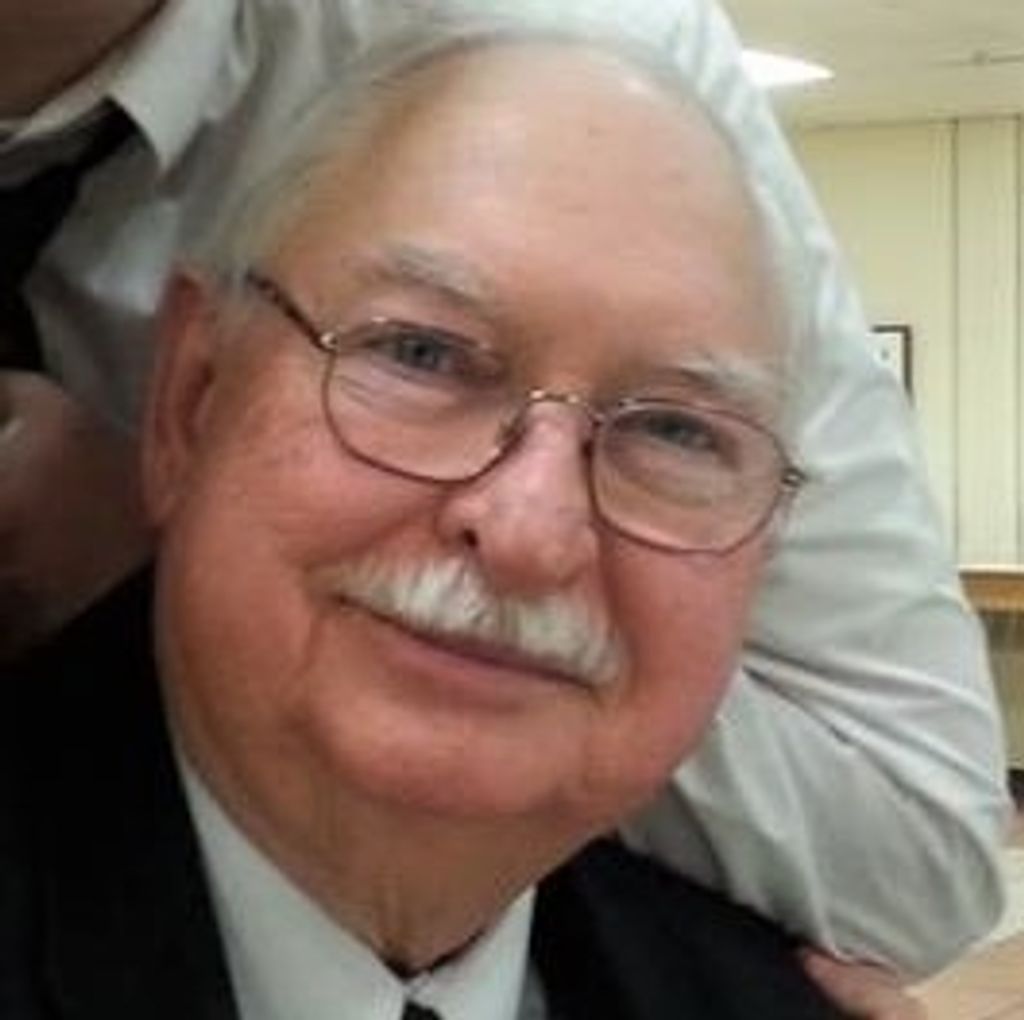 Coleman "Mike" Grimmett Profile Photo