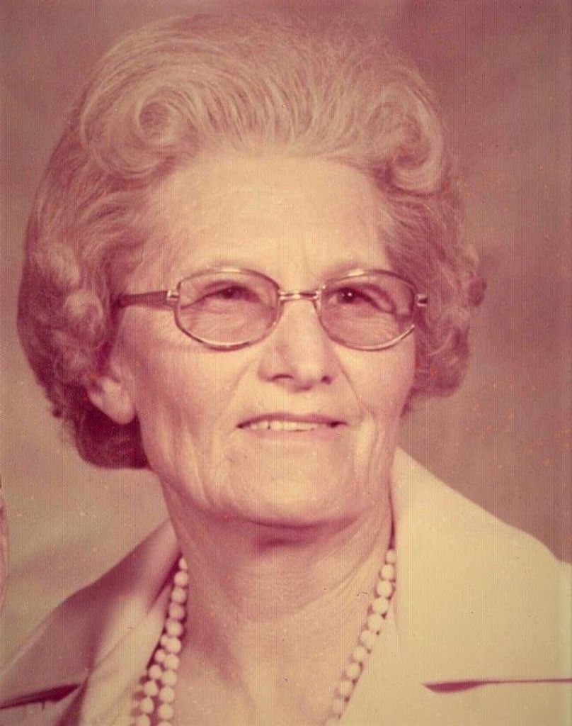 Edith M Peterson Profile Photo