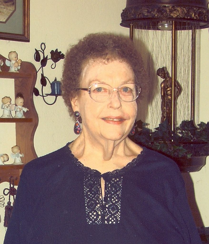 Hazel Schmalriede Profile Photo