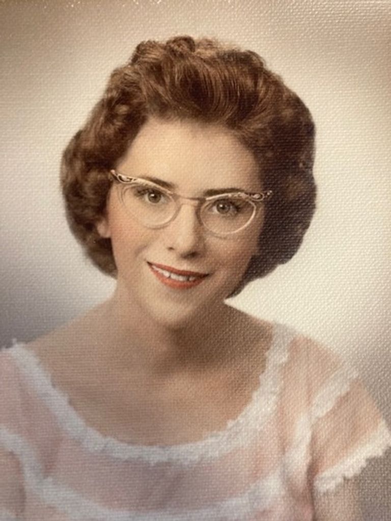 Anne Cox Profile Photo