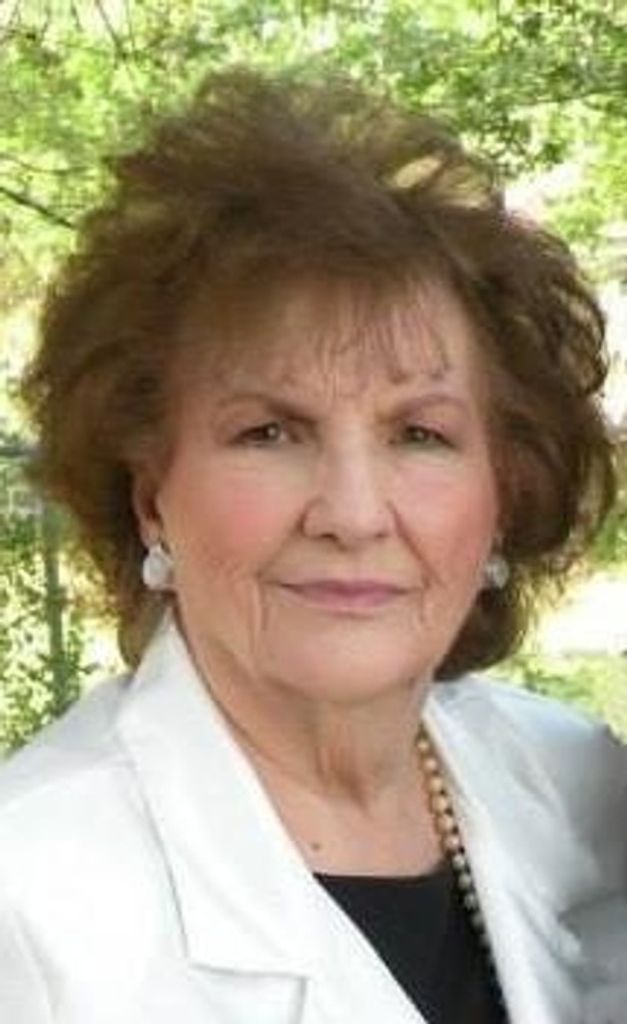 Elizabeth Voncille (Westbrook) Magee Profile Photo