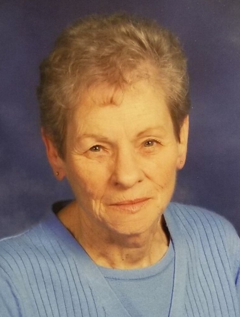 Beverly R. (Murphy)  Mccanna