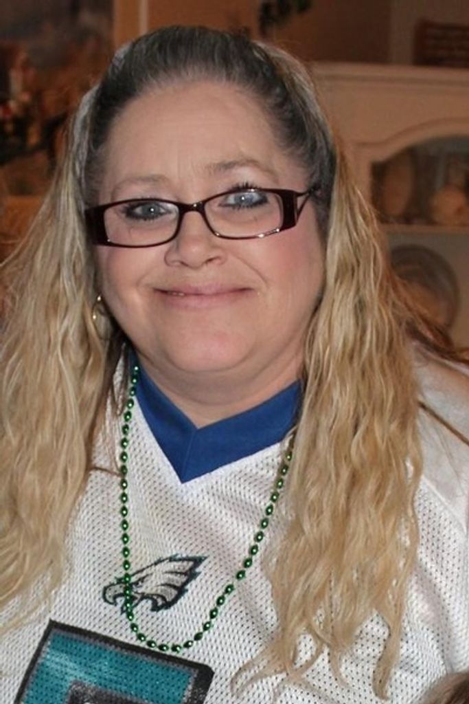 Donna Leona Forestieri Profile Photo