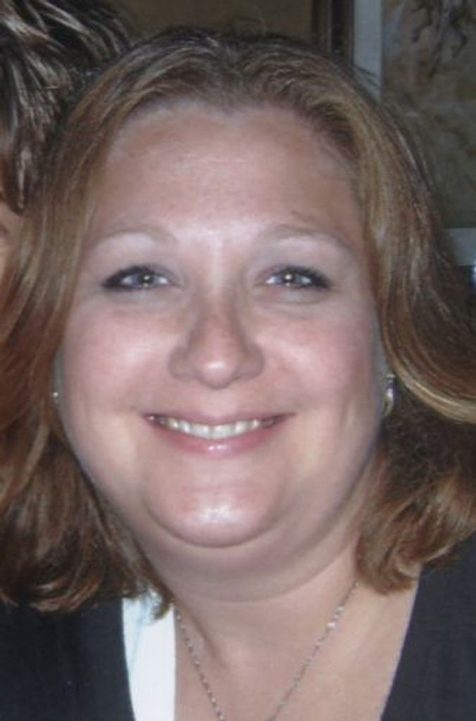 Julie Ann Villhauer Profile Photo
