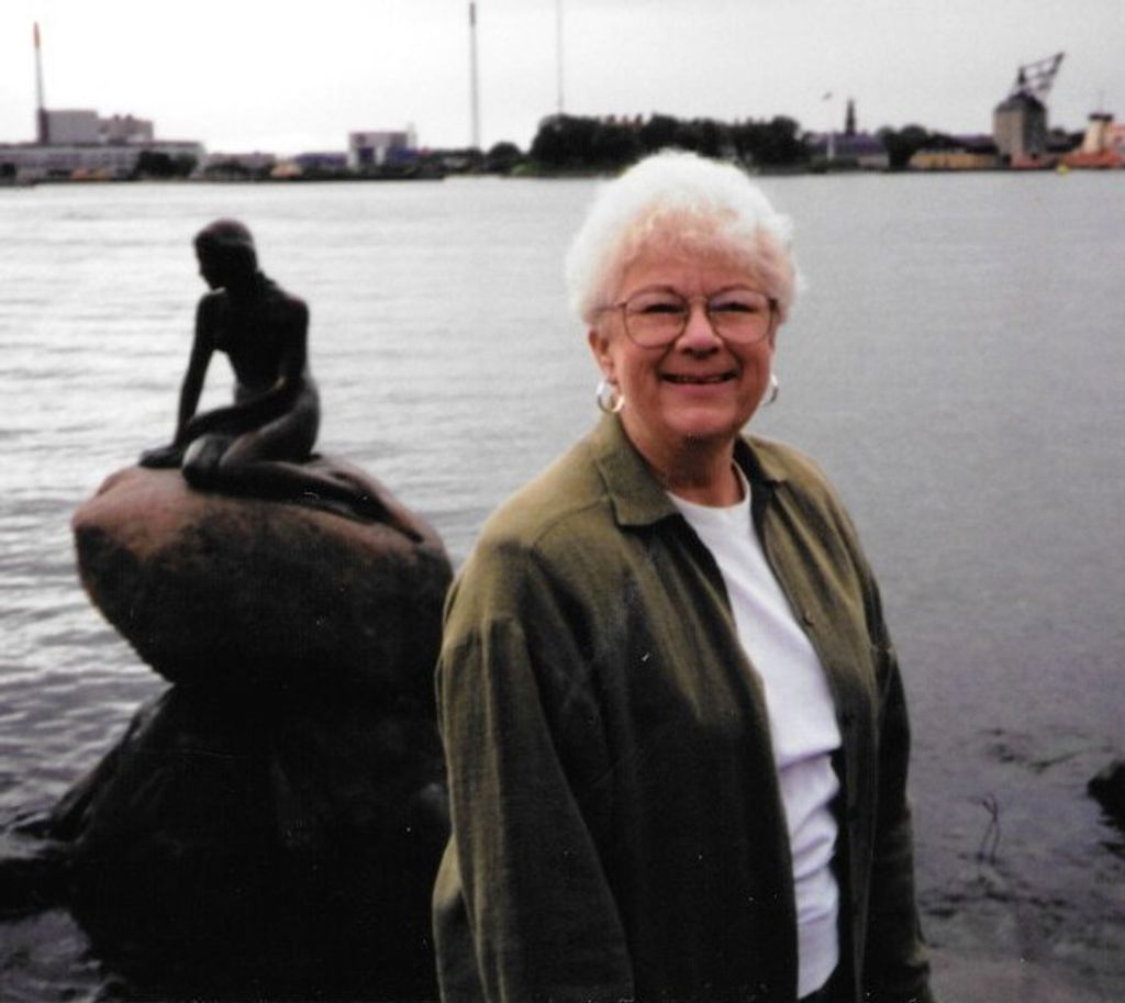 Ann  Hirsch Dowler
