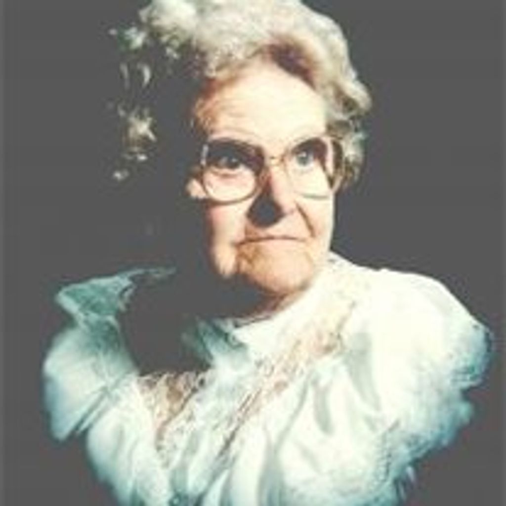 Doris M Greene