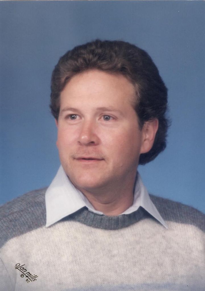 Clifford Edward Mccart Profile Photo