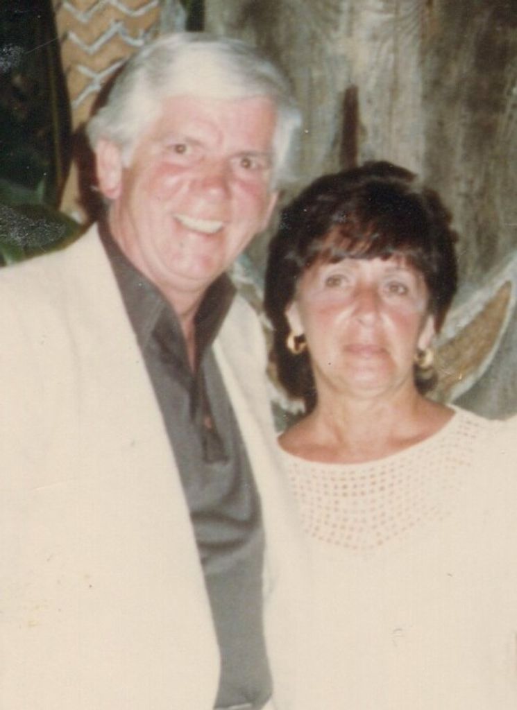 Roberta "Bobbie" Wray