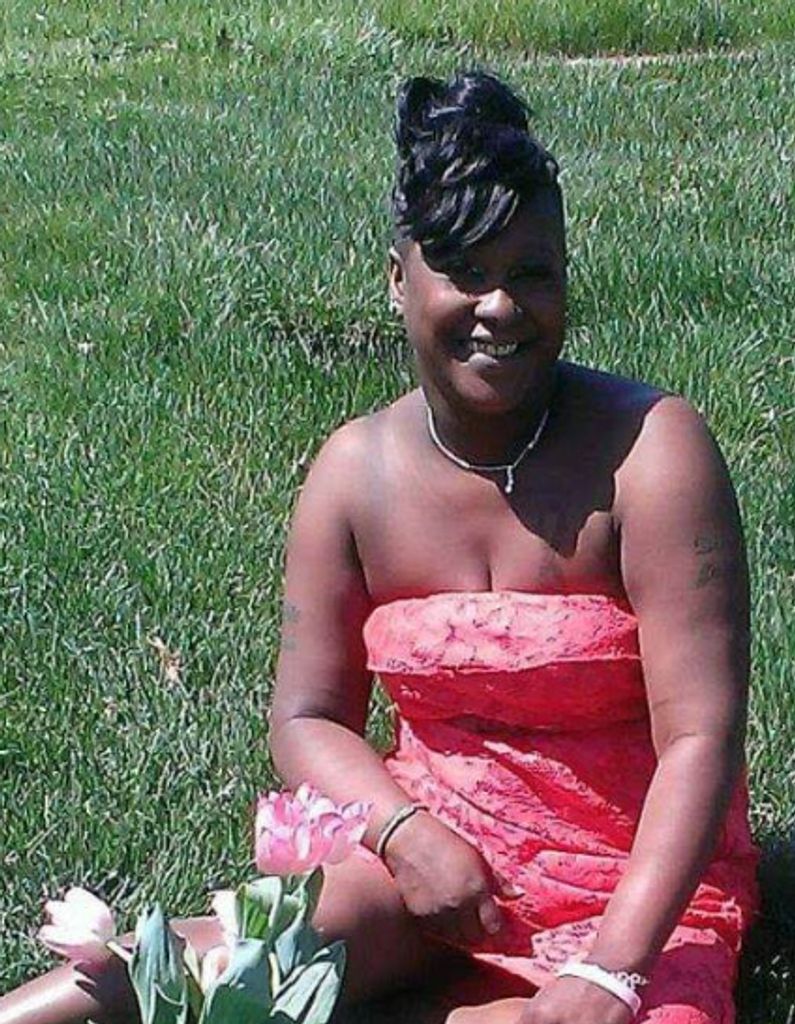 Deanglete Celina Lipscomb