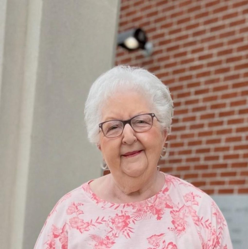 Ester Brenda Smith Profile Photo