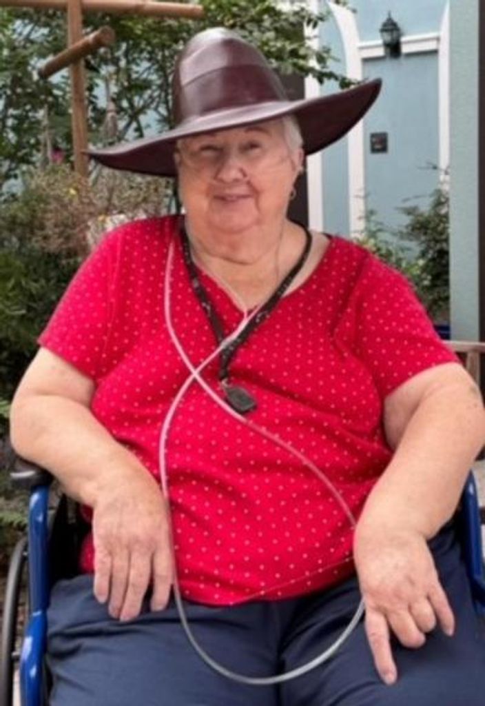 Juanita Weeks Profile Photo