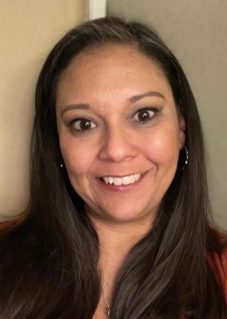 Annalise Avalos Profile Photo