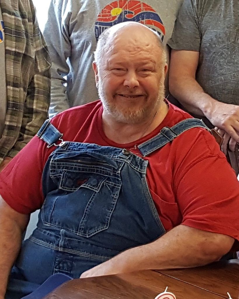 Lewis Lueck Profile Photo