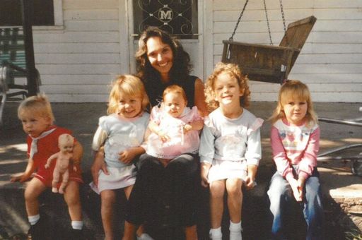 Donna Lyn Mosier photo gallery thumbnail 114 of 155