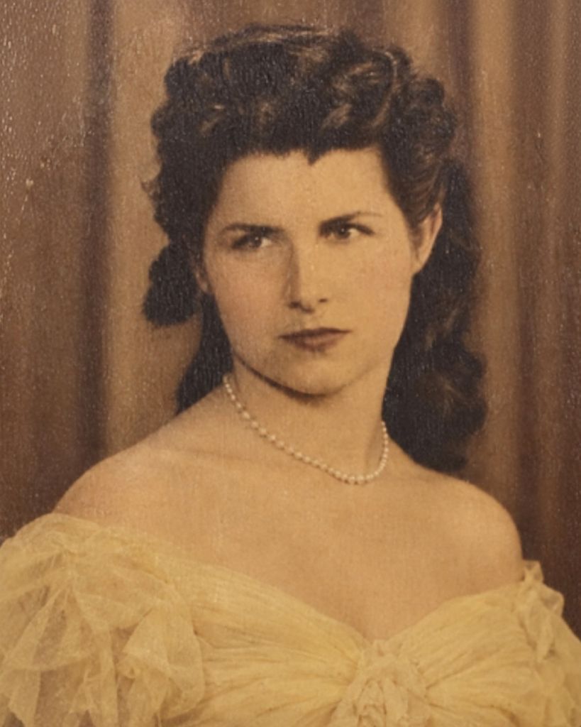 Lillie "Peach" Juanita Mathis
