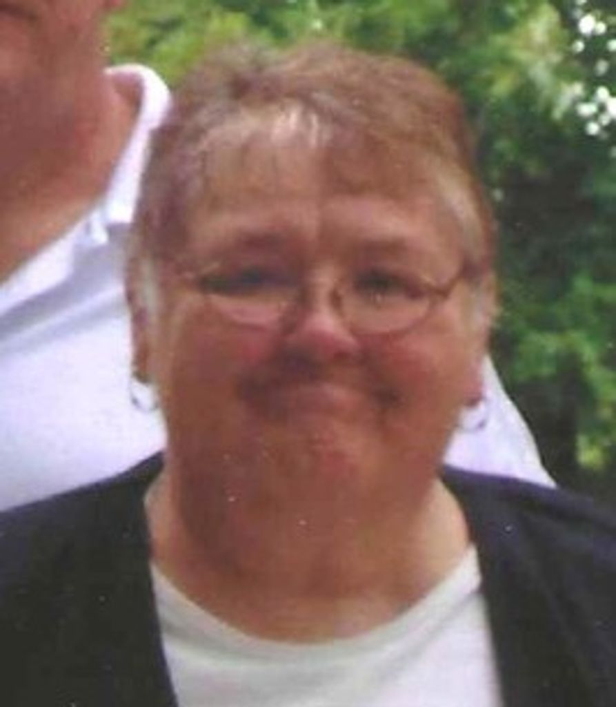 Lynne Cronin Profile Photo