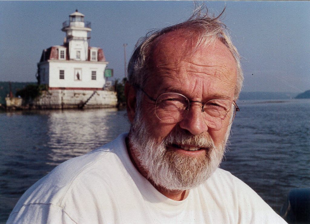 David W. Martikke