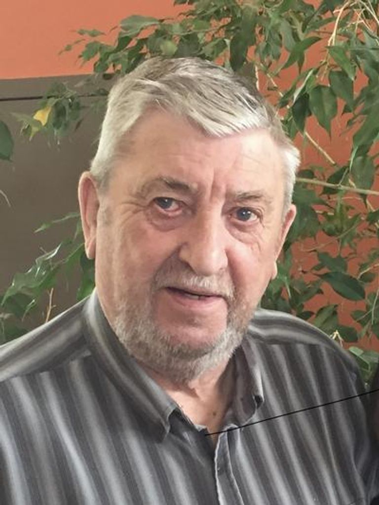 Robert W. Young Profile Photo