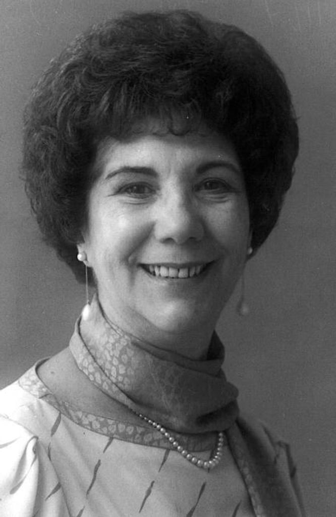 Leonella "Lea" (Colelli)  Colelli-Volpe Profile Photo