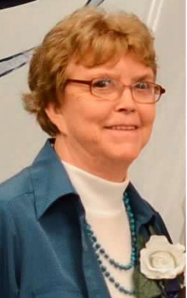 Nina Evelyn Croft