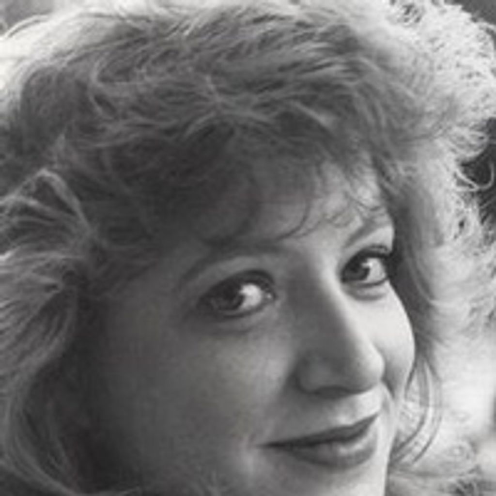 Lynda Stone