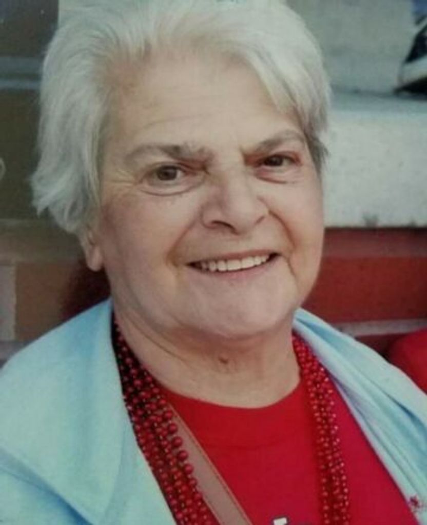Marie Veronica “Ree Ree” Young