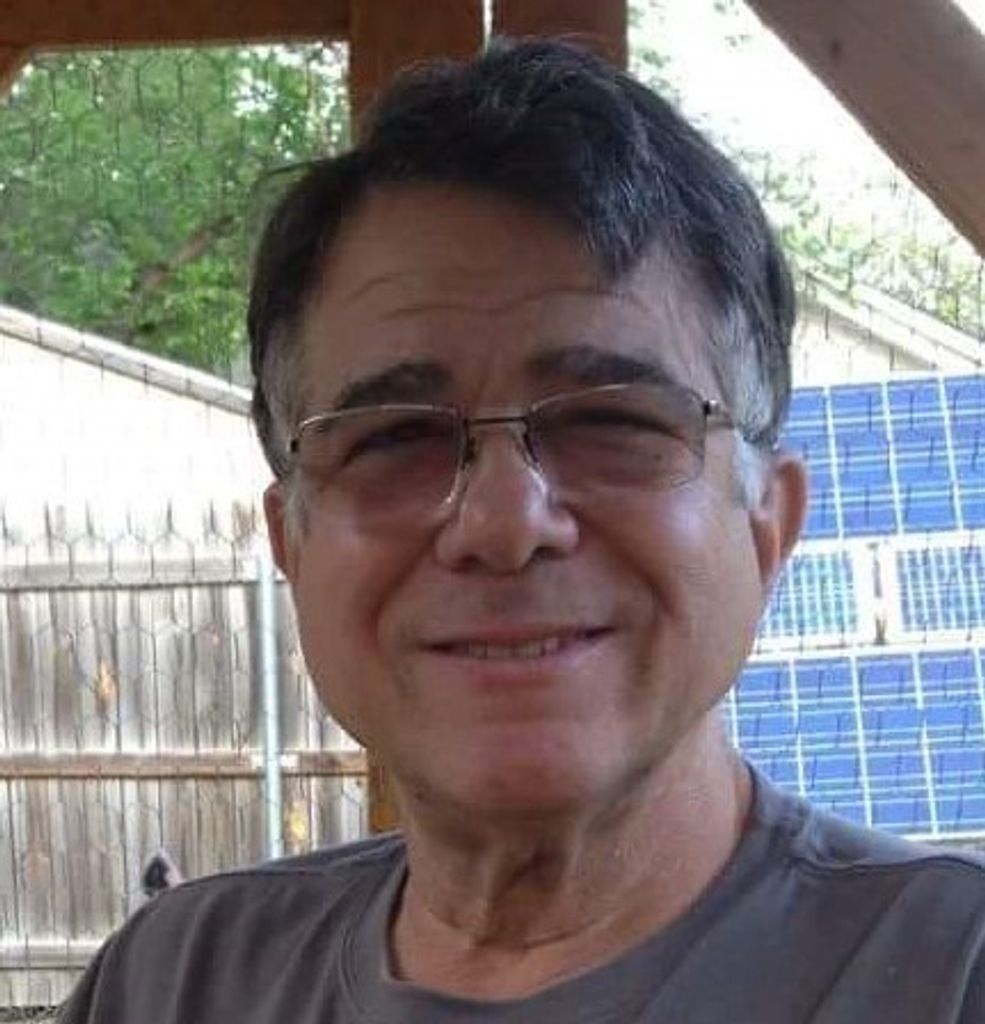 Robert “Bob” Allen Kahn