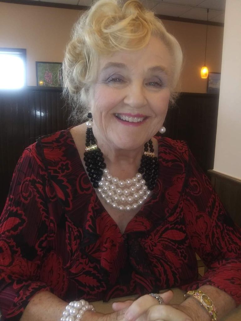Linda Lou Bauer Profile Photo