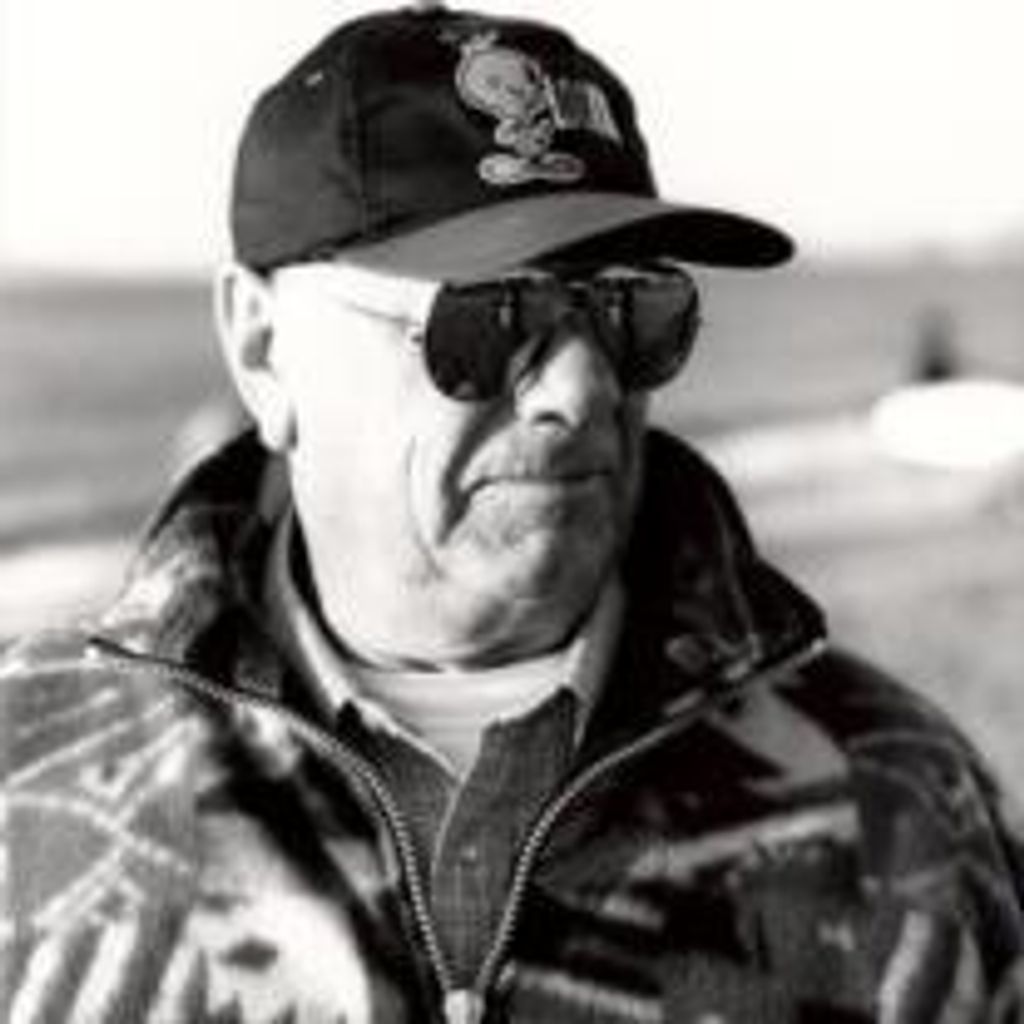 Robert  "Bob" Clisby