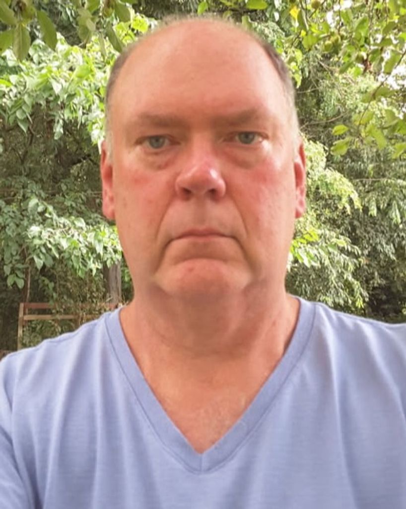 Robert E. Stevens Profile Photo