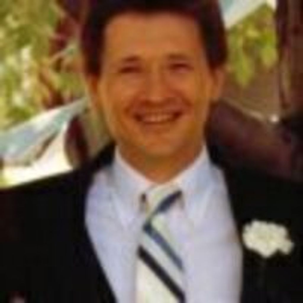 Ronald G Snyder