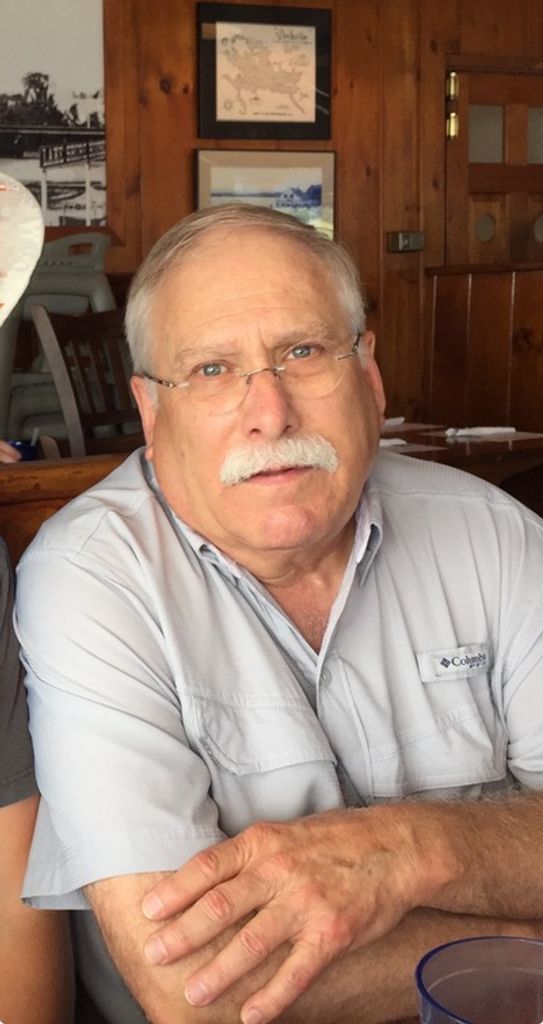 Douglas Edward Helwig