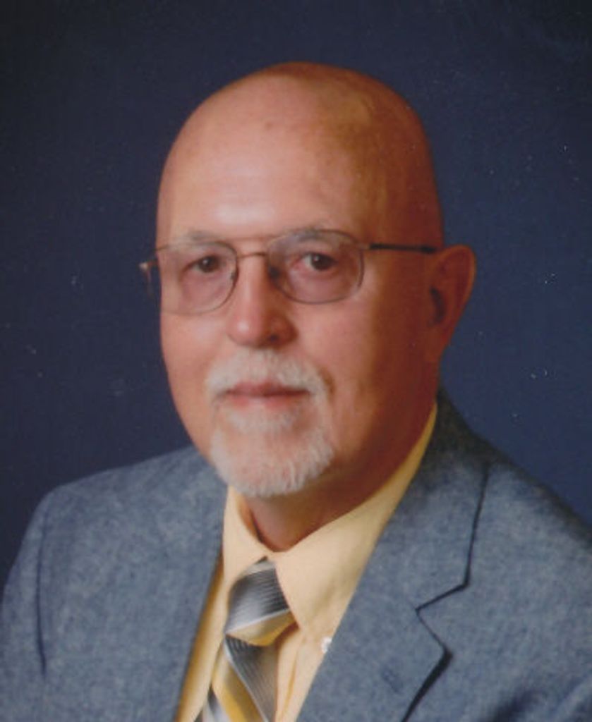 Dallas E. Riley Profile Photo