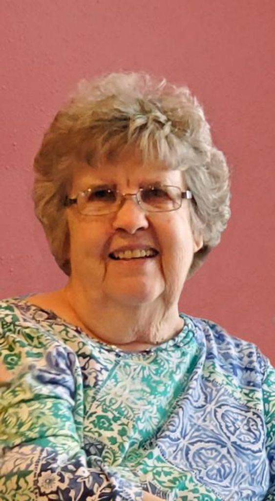 Maxine Lane Profile Photo