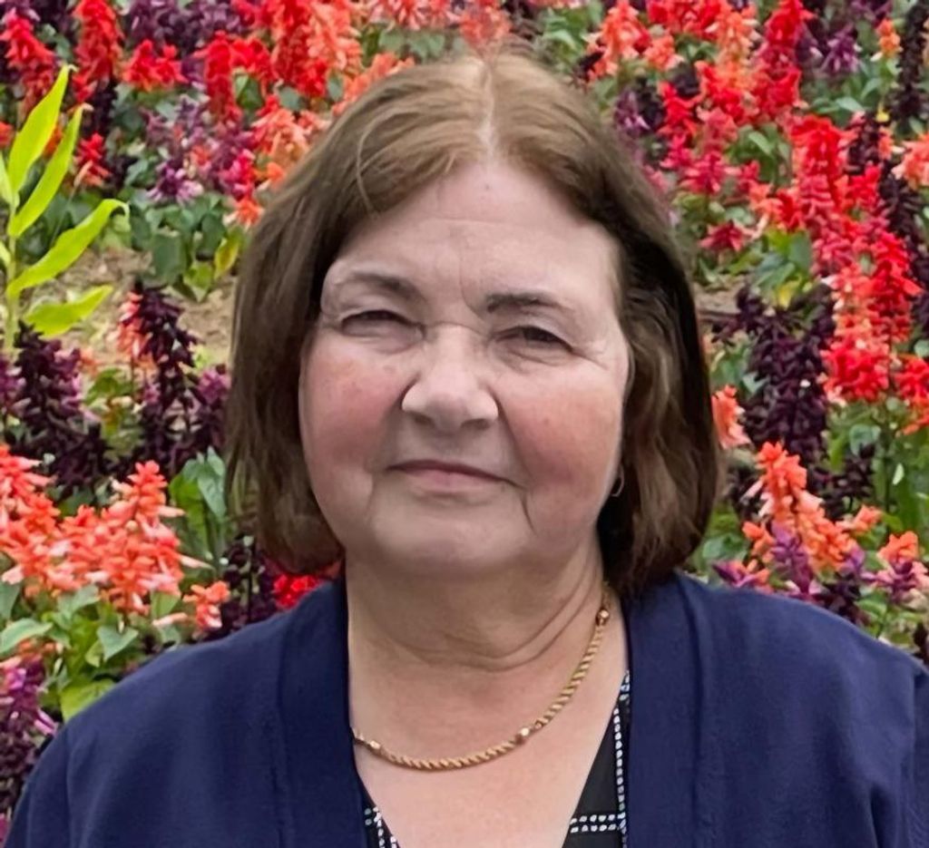 Evelina M. Darosa Profile Photo