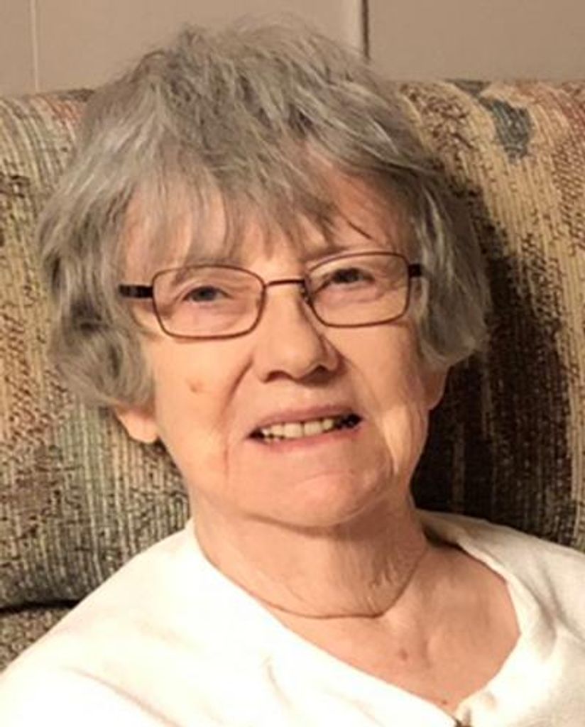 Carolyn Lynn Schroeder (Brown)