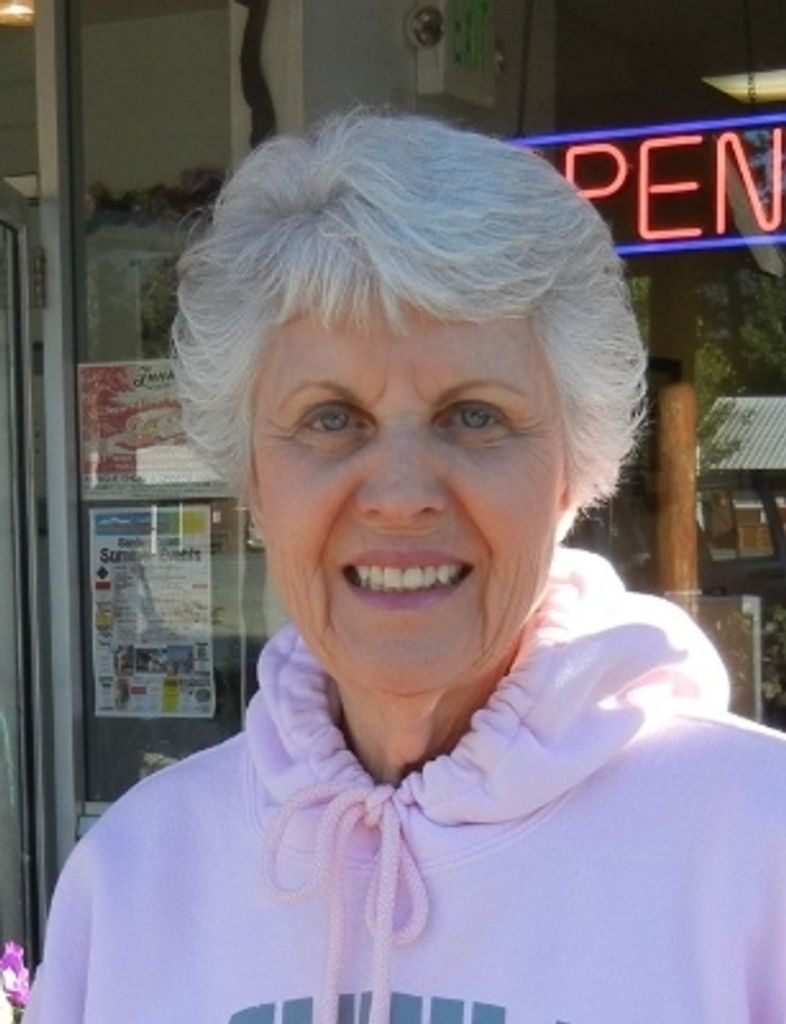 Evelyn F. Collom Profile Photo