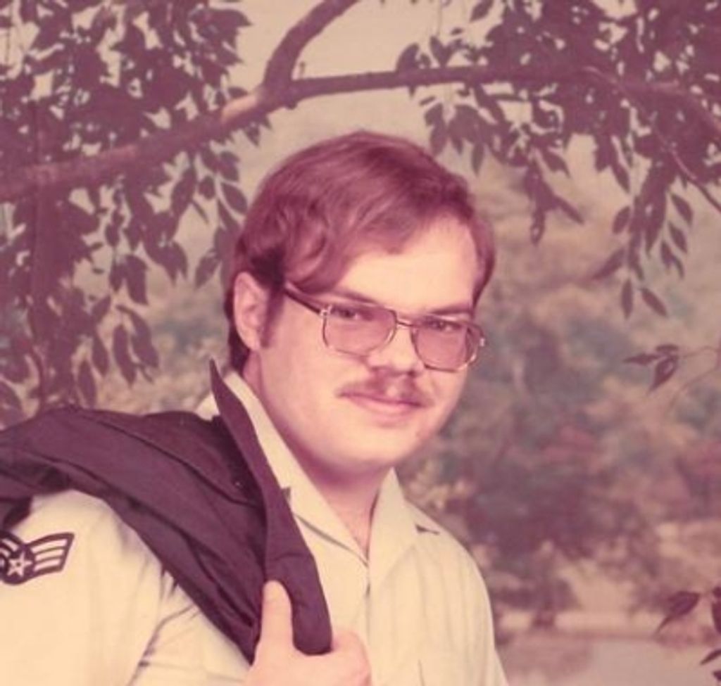 Larry E. Lohmann Profile Photo