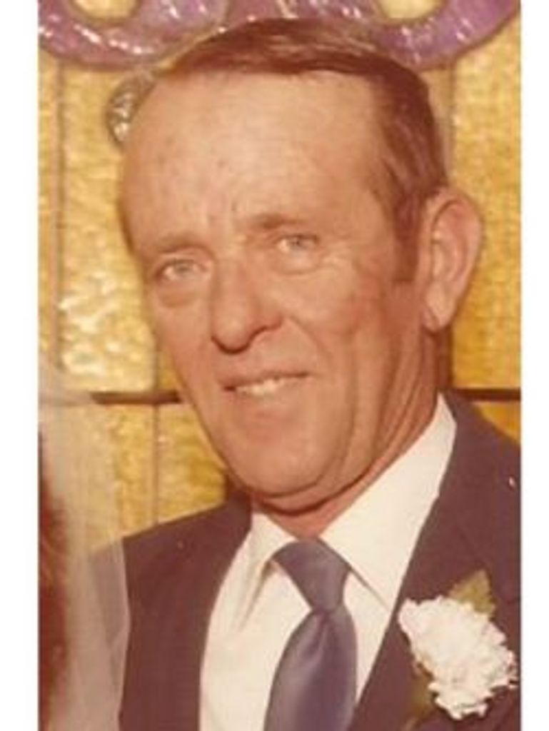 Robert Nay Profile Photo