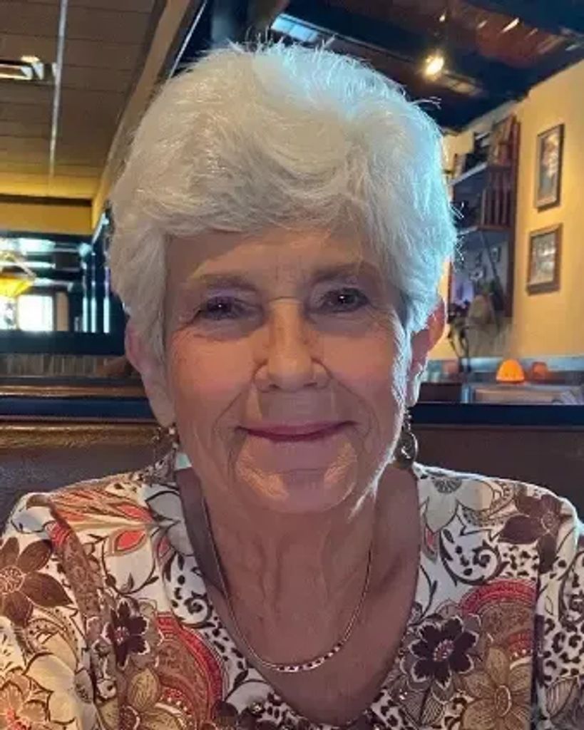 Helen Robeson Moore Profile Photo