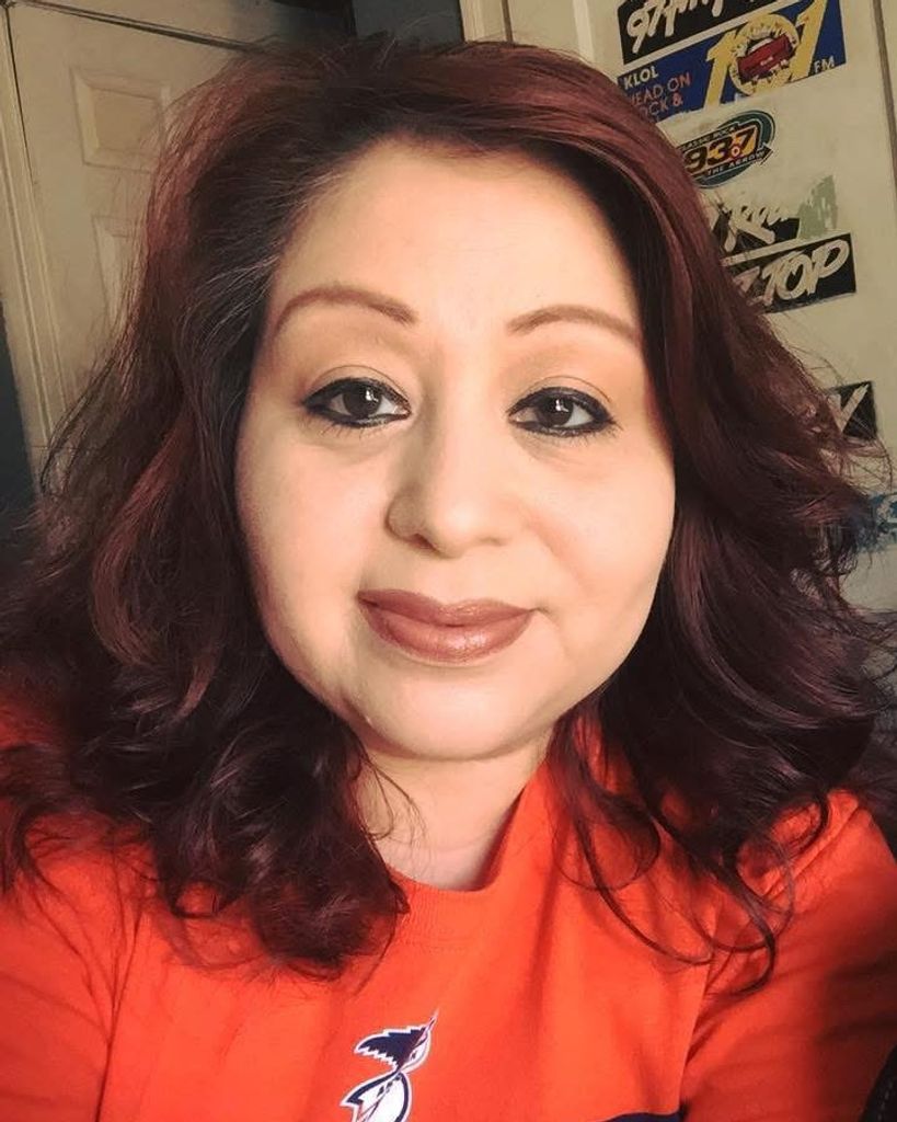 Victoria Salazar Profile Photo