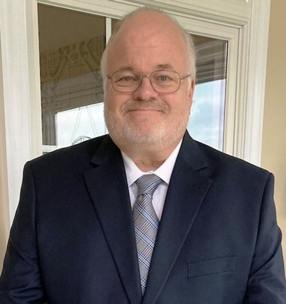 Warren Russell Pearsall Profile Photo