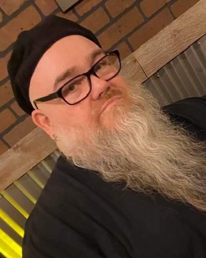 Jason Andrew Hutchcroft Profile Photo