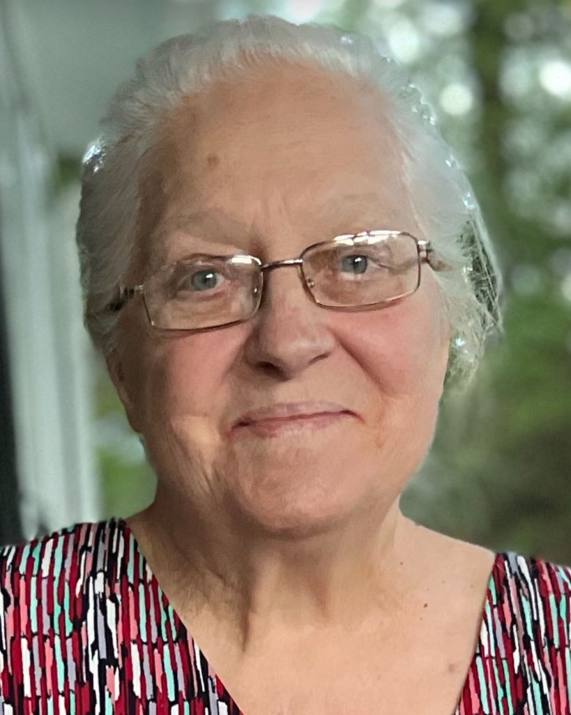 Suzanna Smith Profile Photo
