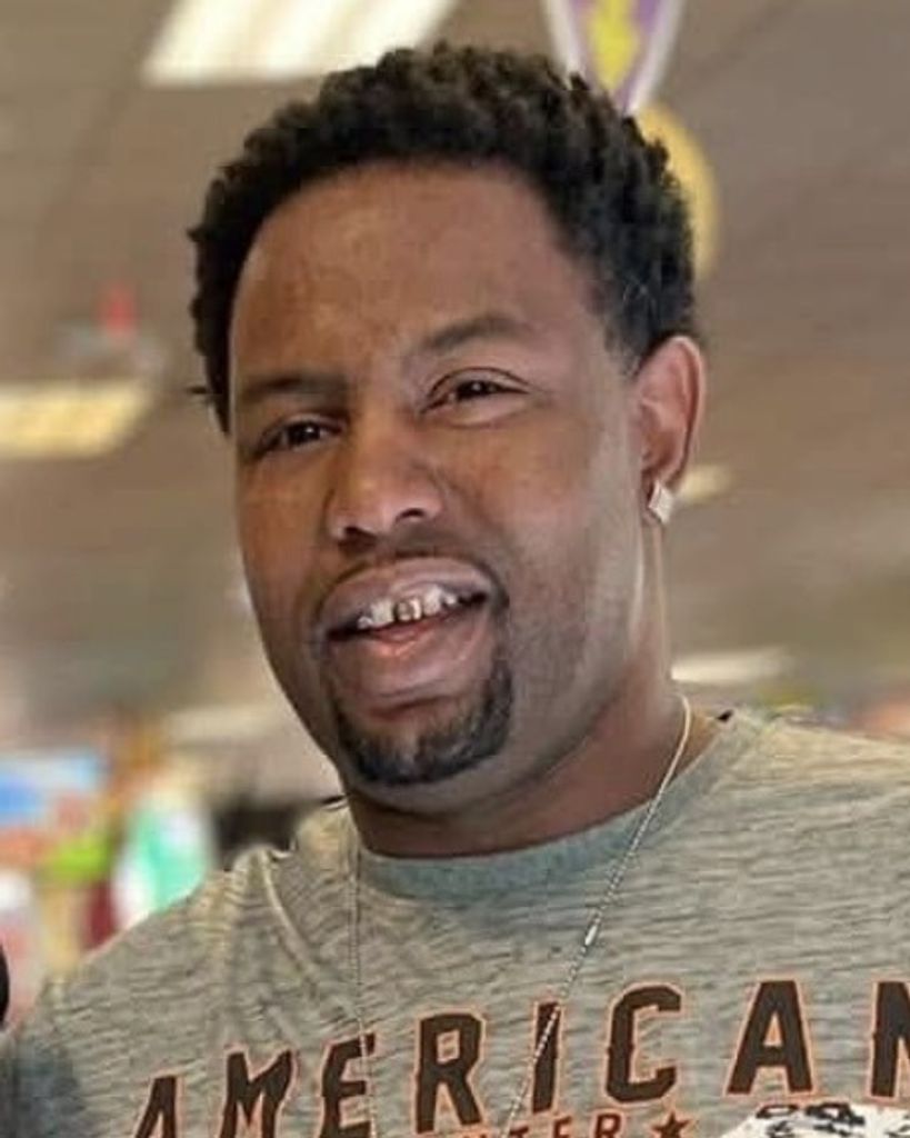 Christopher E. Hutchinson Profile Photo