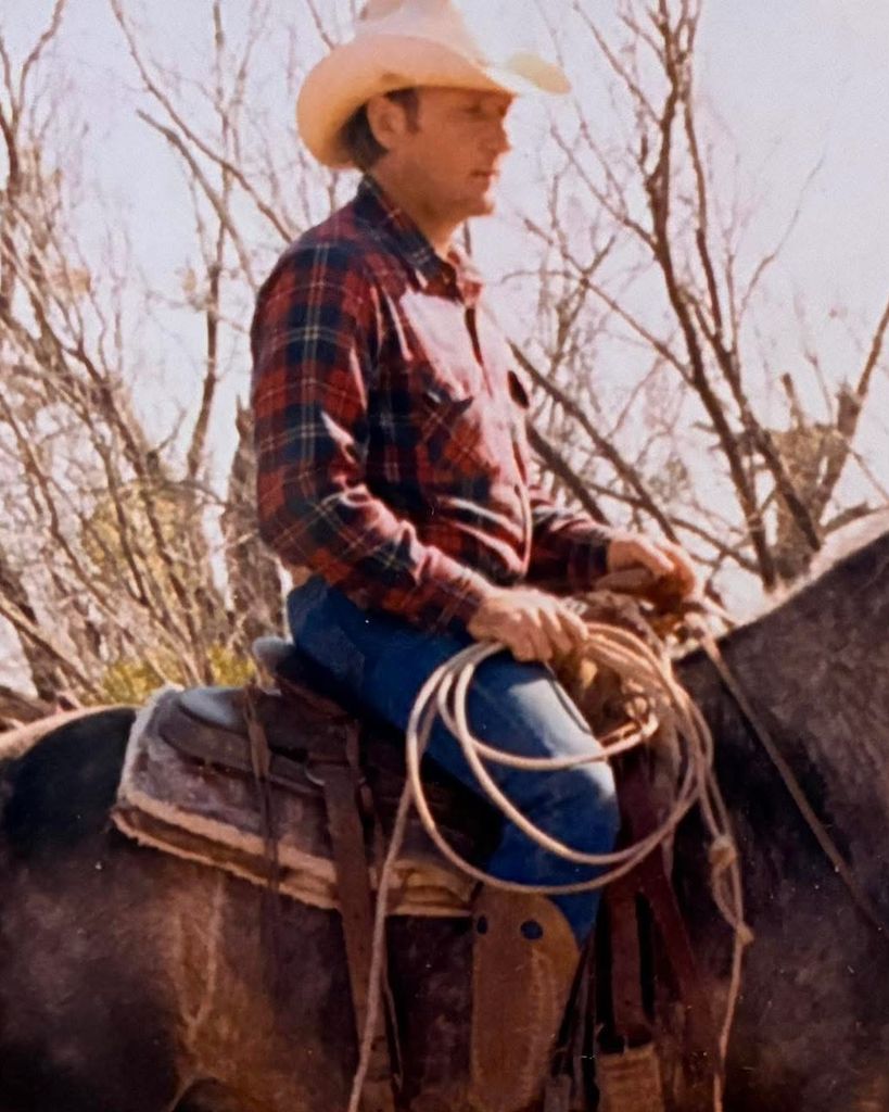 Johnny Lynn Hendrix Profile Photo