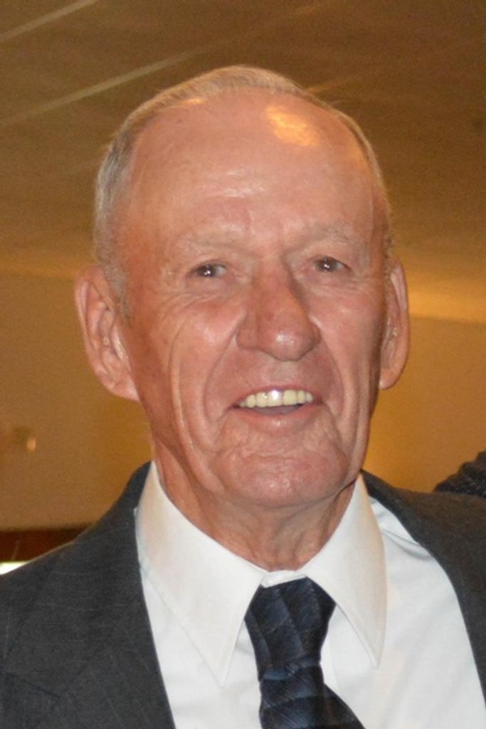 Harry Laker Profile Photo