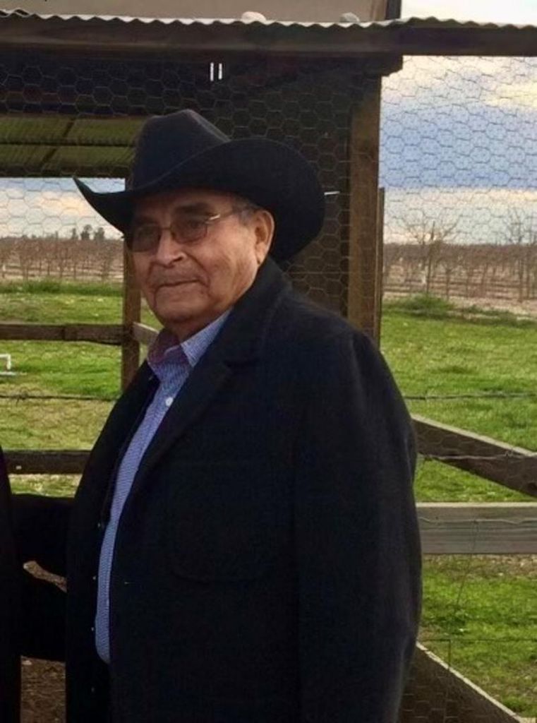 Israel Lara, Sr. Profile Photo