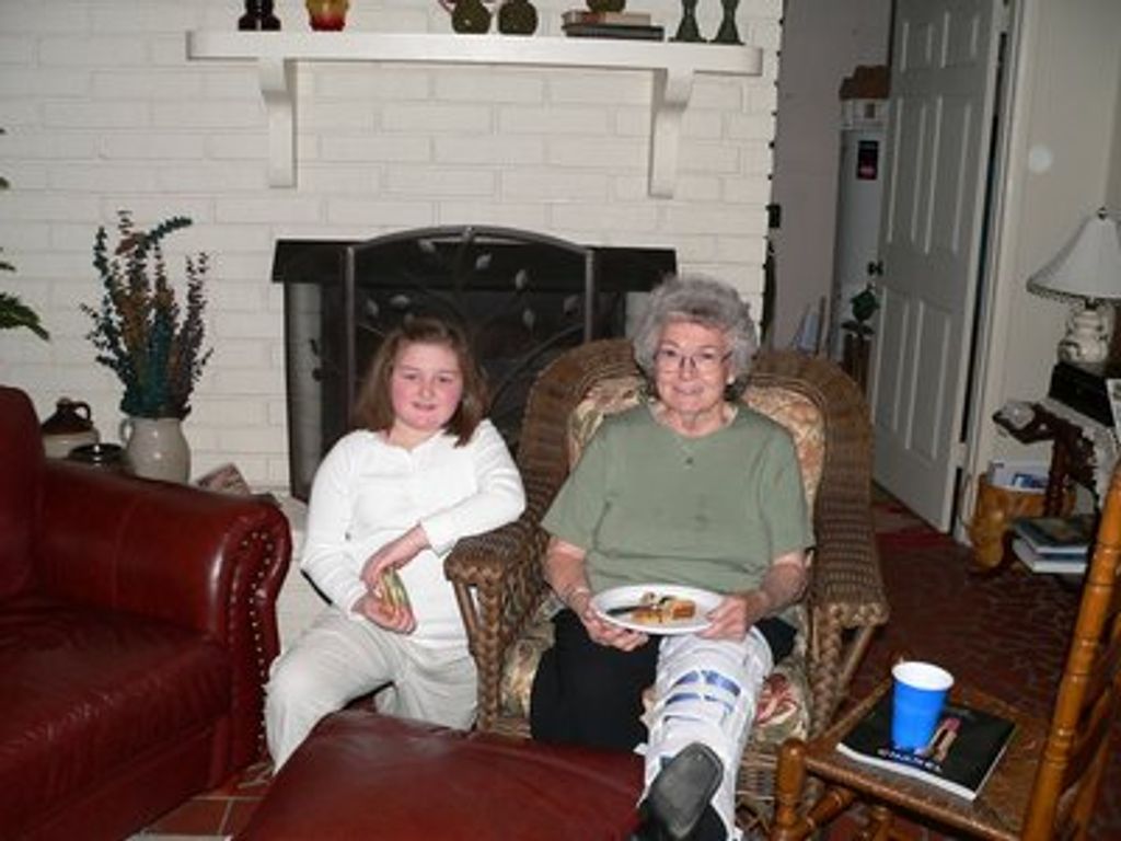 Elizabeth Pair