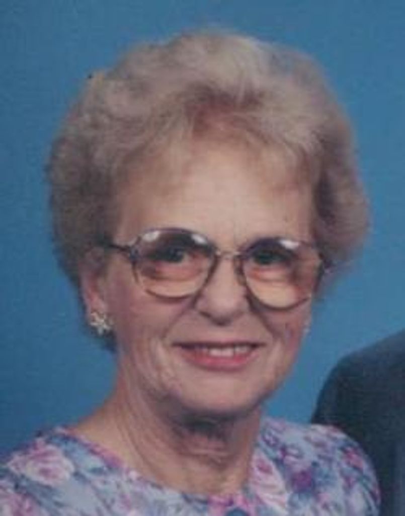 Rena Kampen Profile Photo